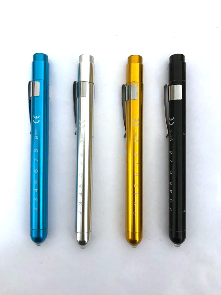 Lanterna de LED com pilhas Bodyflex 02.jpeg